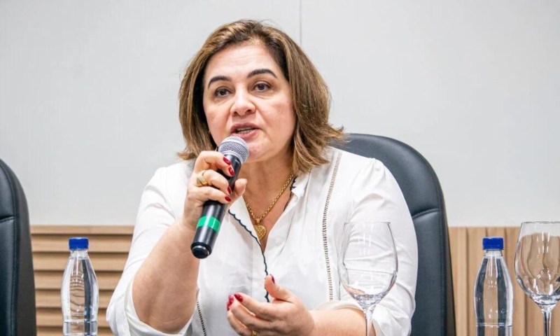 Chacota e contradição: Maria do Carmo critica Amom Mandel por anistia e esquece do cunhado Átila Lins; veja vídeo