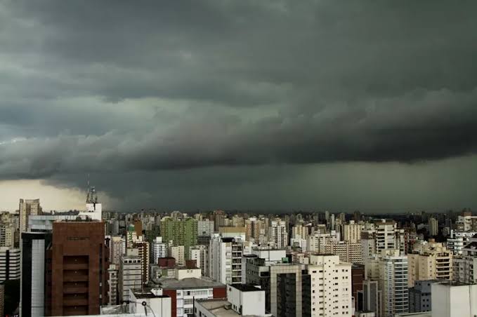 Alerta: Amazonas deve registrar chuvas intensas nesta sexta-feira (25)
