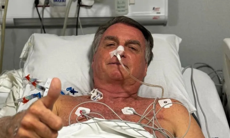 Bolsonaro tem primeiros sinais de movimentos intestinais espontâneos após duas semanas