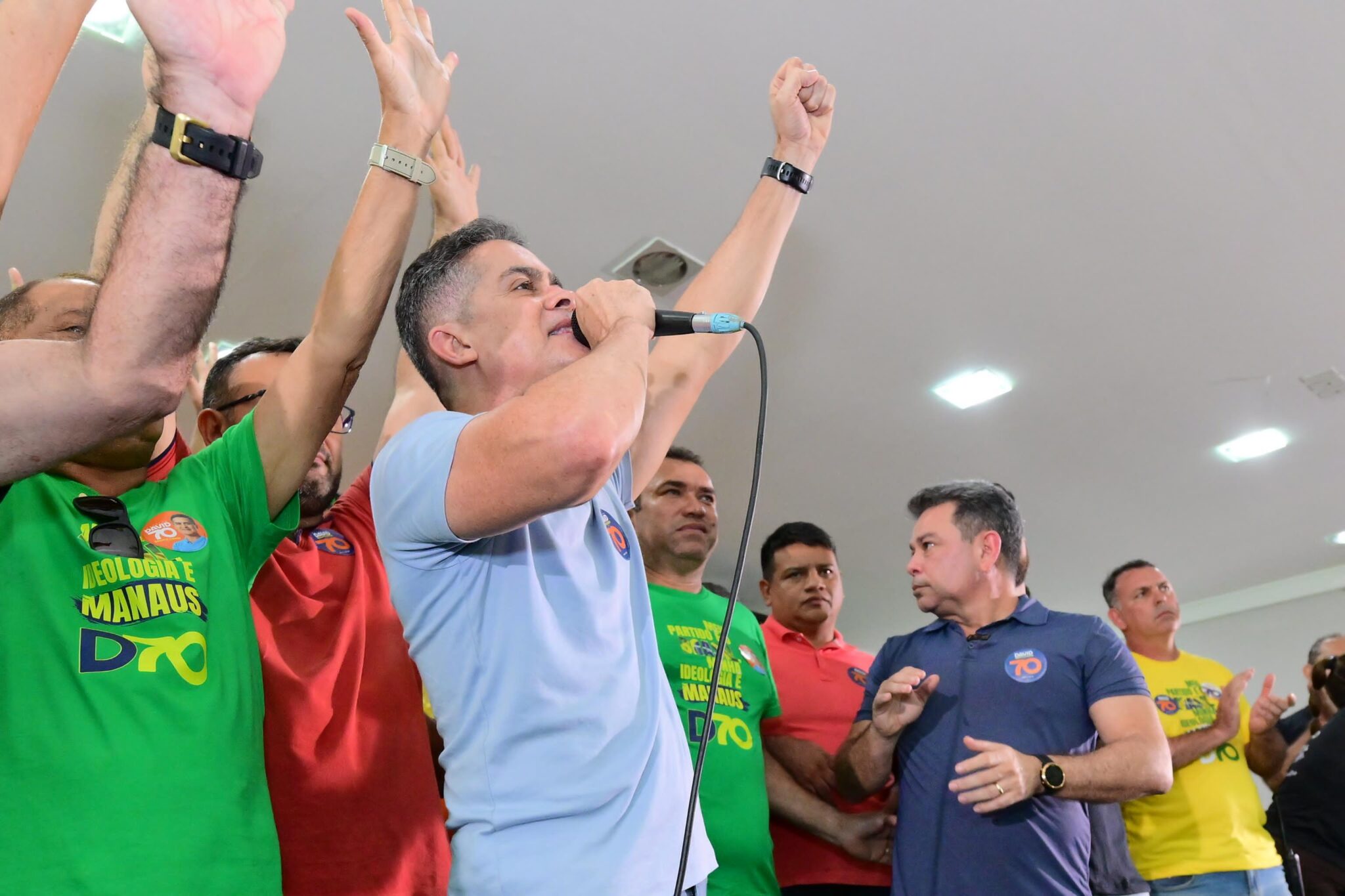 Prefeito David Almeida entrega nova unidade de saúde de grande porte na zona Oeste