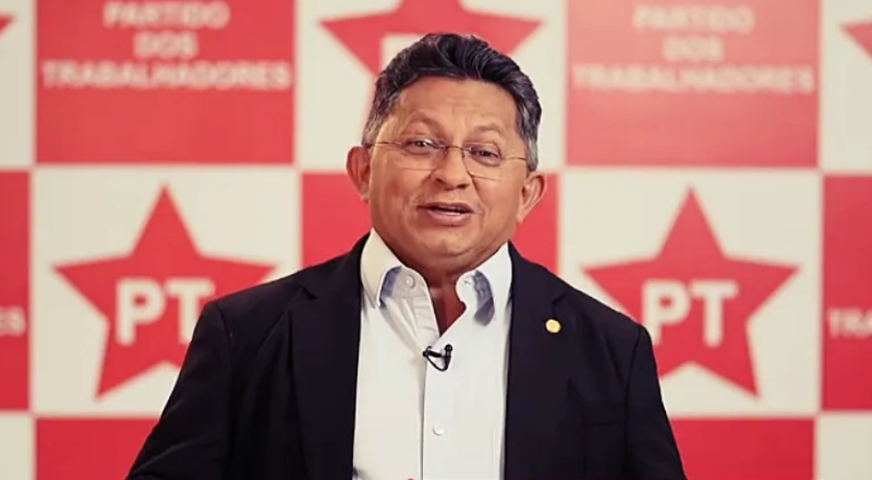 Crise financeira no PT-AM intensifica brigas entre Sinésio Campos e filiados do partido