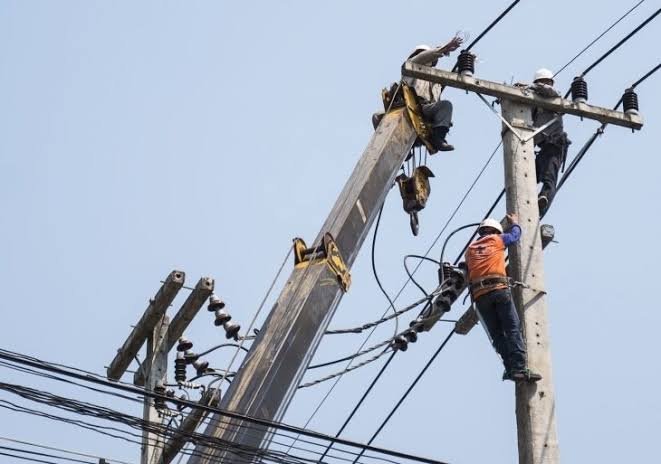 Dez bairros de Manaus irão sofrer com falta de energia neste feriado do Dia do Trabalhador; confira