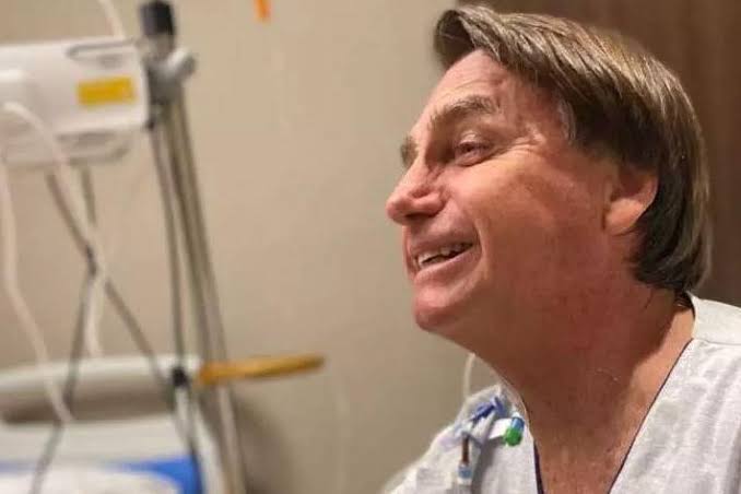 Bolsonaro anuncia alta hospitalar neste domingo (4) e agradece a Deus: “Mais um milagre”; veja vídeo