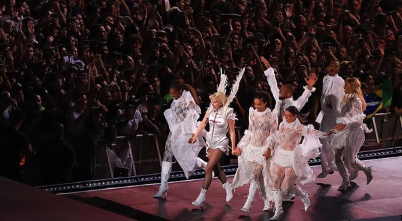 Fanáticos queriam “purificar” show de Lady Gaga com bombas e morte de criança ao vivo