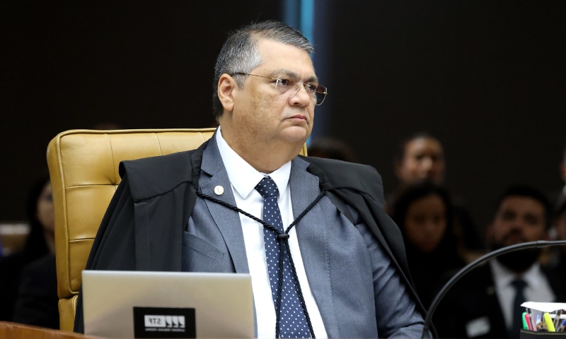 Ministro Flávio Dino se irrita durante sessão no STF: ‘Não admito me chamarem de ladrão’; veja vídeo