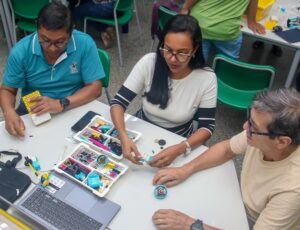 Professores da Prefeitura de Manaus recebem formação em robótica para reforço nas aulas
