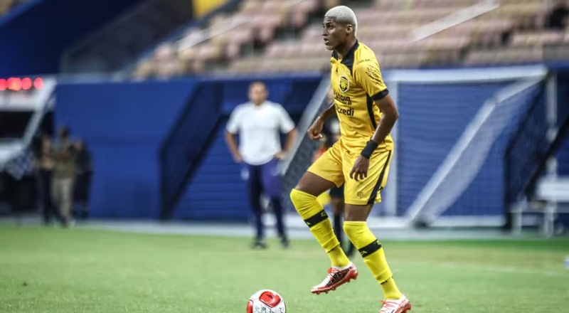 Fim de ciclo: atacante Rodrigo Varanda se despede do Amazonas FC