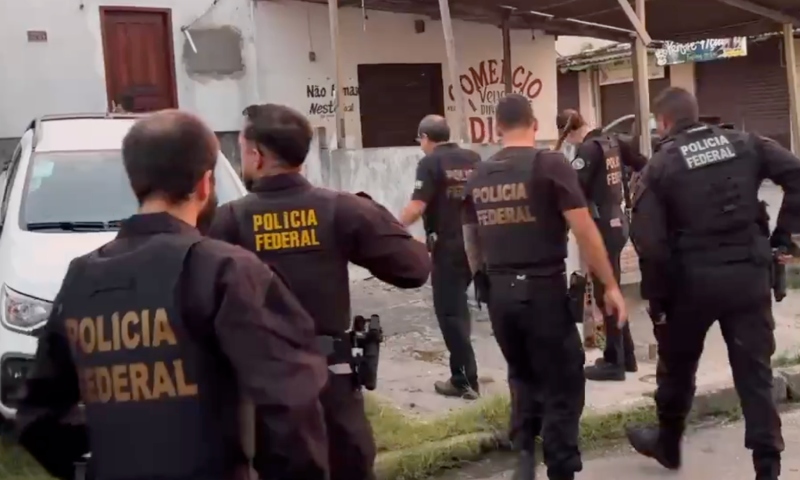 Homem gravava vídeos abusando de animais e pessoas mortas em Manaus, revela PF