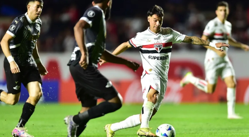 São Paulo empata com o Libertad e garante classificação para as oitavas da Libertadores