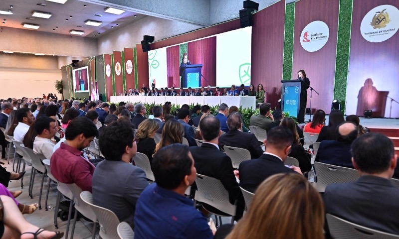 Compromisso com a sustentabilidade marca abertura do Congresso Internacional de Controle e Políticas Públicas em Manaus