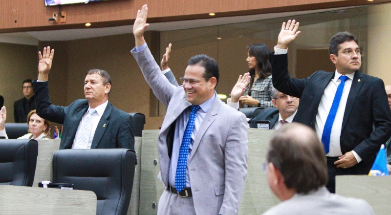 CMM avança com Projeto de Lei de cotas raciais em concursos públicos e delibera LDO para 2026