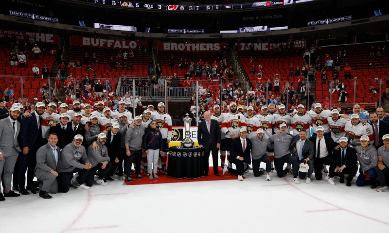 Hóquei: Florida Panthers vence Hurricanes e avança às finais da Stanley Cup pela 3º vez consecutiva; veja vídeo