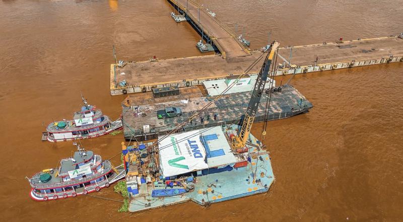 DNIT realiza parada programada para substituir módulos flutuantes na IP4 de Parintins, no Amazonas