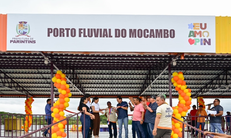 Custeados com emendas de Eduardo Braga, novo porto flutuante e sistema de abastecimento de água são inaugurados em Parintins