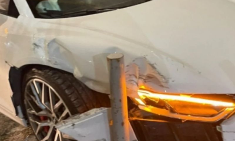 Playboy bêbado causa acidente com seu carro de luxo no Vieiralves; veja vídeo