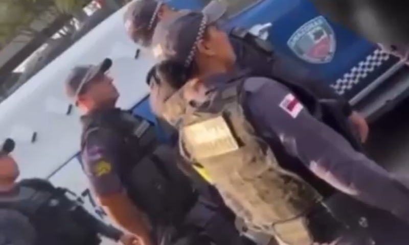 Emocionante: vídeo mostra momento em que PM’s salvam recém-nascida em Manaus; veja