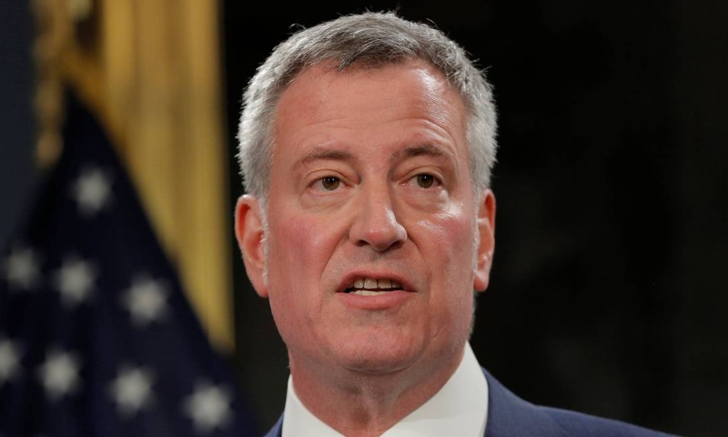 Ex-prefeito de Nova York faz alerta: “Se eu fosse brasileiro, ficaria preocupado com os EUA”