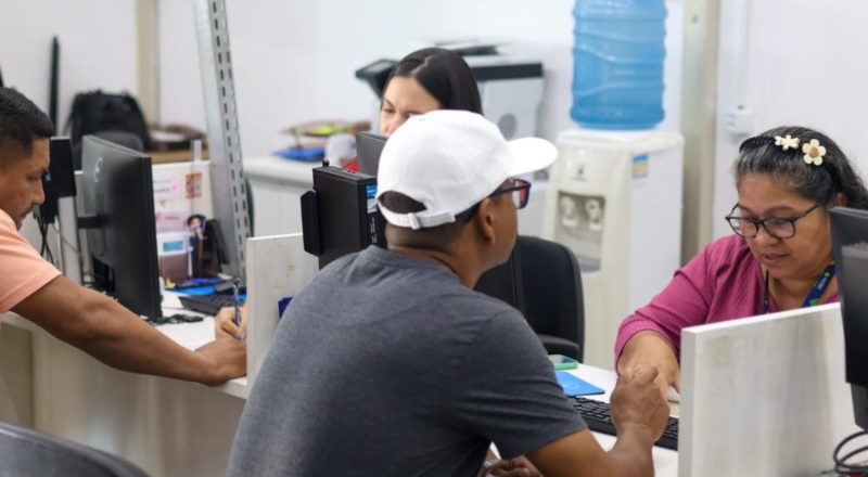 Camareira, vendedor e mecânico: 212 vagas de emprego estão disponíveis em Manaus; confira