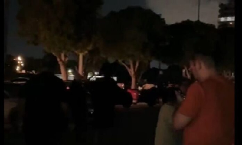 Ponta Negra fica sem energia e prejudica comerciantes em Manaus; veja vídeo