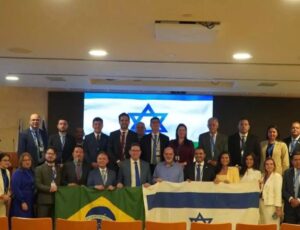 Políticos brasileiros conseguem fugir de Israel em meio ao caos da guerra contra o Irã