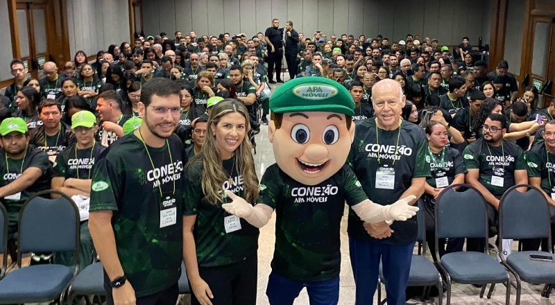 Apa Móveis reúne colaboradores de toda a rede em evento focado na excelência do atendimento ao cliente