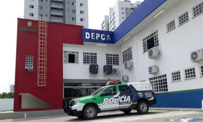 Enfermeiro é preso após levar adolescente para banheiro em hospital de Manaus; veja vídeo
