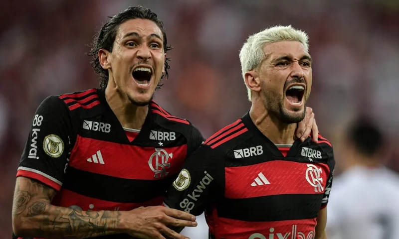 Jornal espanhol diz que Flamengo é ‘não europeu na briga’ pelo Mundial e se ‘assusta’ com Filipe Luís