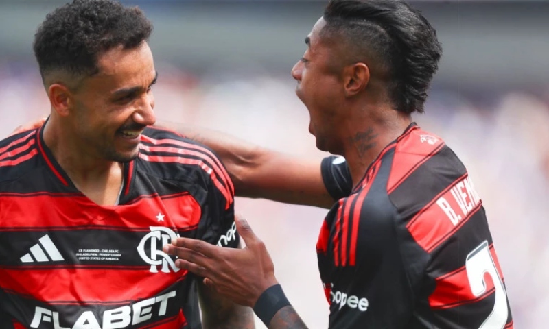 Flamengo vence o Chelsea de virada e encaminha classificação para as oitavas do Mundial