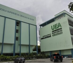 MPAM questiona UEA por barrar profissionais formados há mais tempo em editais de residência