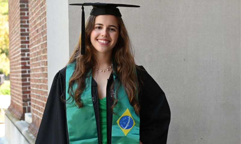 Brasileira tem maior nota da turma em Harvard pela primeira vez na história