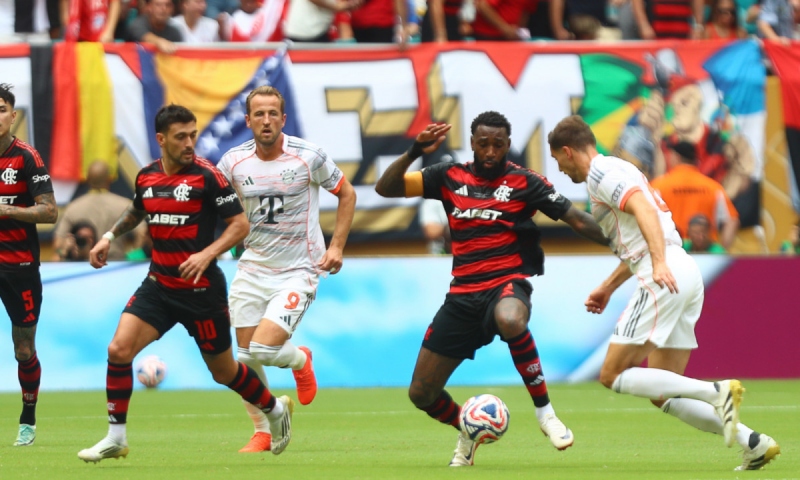 Flamengo tem 10 minutos de terror, reage, mas é eliminado pelo Bayern