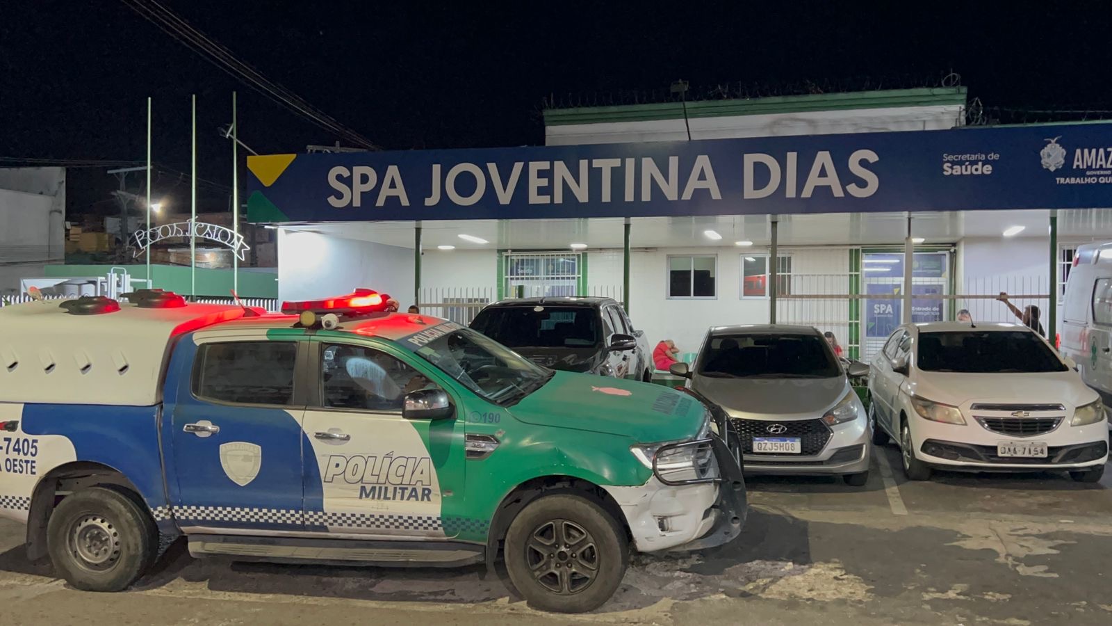 Homem é baleado durante tentativa de homicídio em beco na Compensa