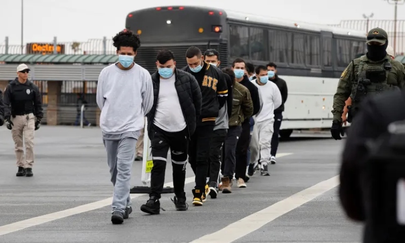 Nova lei na Flórida fortalece direitos de imigrantes com legislação antifraude