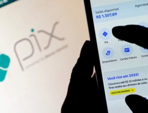 Golpes no Pix terão os dias contados: novas regras obrigam bancos a cruzar dados com a Receita Federal; veja