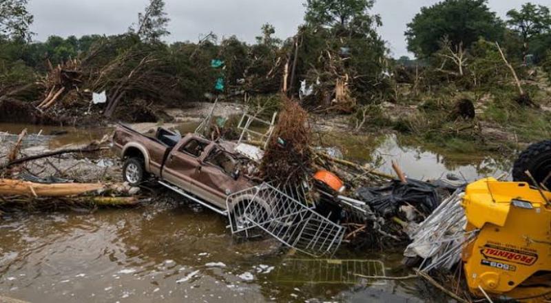 Tragédia: sobe para 78 o número de mortos por enchentes no Texas, sendo 28 crianças