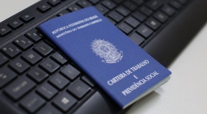 Motorista, atendente e gerente: 214 vagas de emprego estão disponíveis no AM