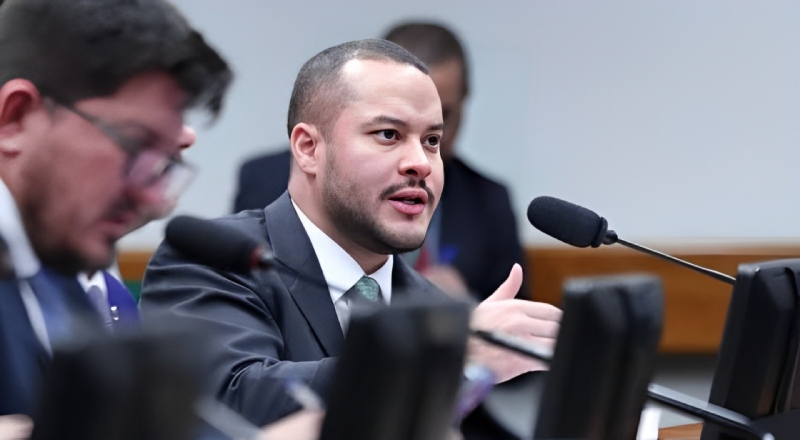 Comissão da Câmara aprova projeto de Adail Filho que beneficia pessoas autistas do país