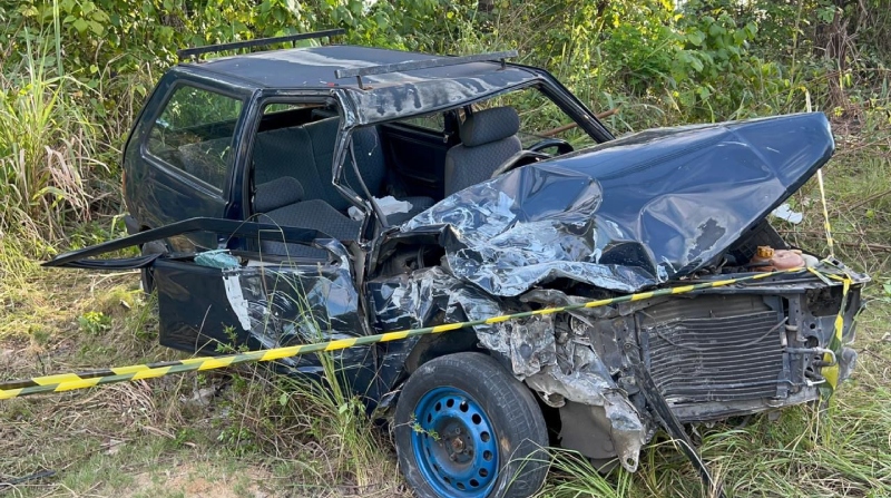 Homem que ficou entre a vida e a morte em acidente no Distrito ganhou carro de presente na noite anterior; veja vídeos