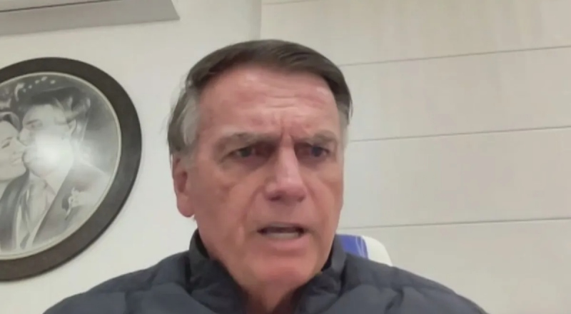 Bolsonaro rasga o verbo contra acusações: “que golpe é esse sem armas e sem forças armadas?”; veja vídeo