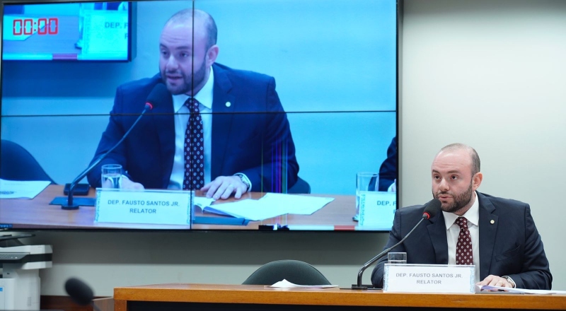 Deputado Fausto Jr diz que desistência de Janones reforça equilíbrio da decisão no Conselho de Ética