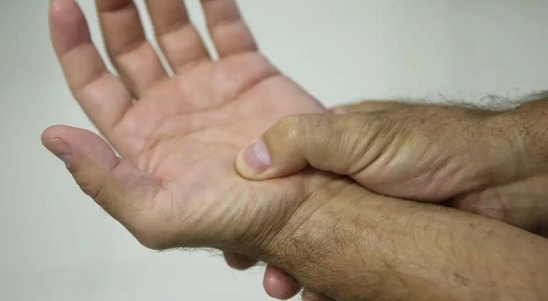 Lei passa a definir fibromialgia como deficiência em todo o país