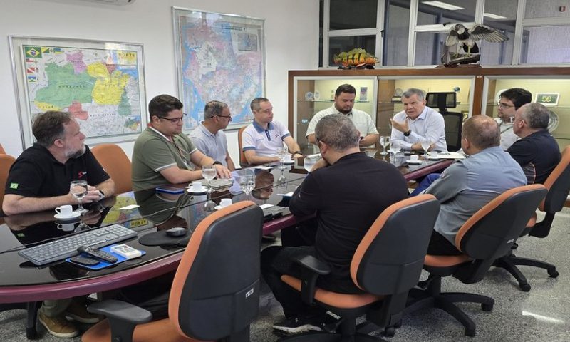 Mercedes-Benz de olho na Amazônia: montadora alemã analisa possibilidade de investimentos na Zona Franca de Manaus