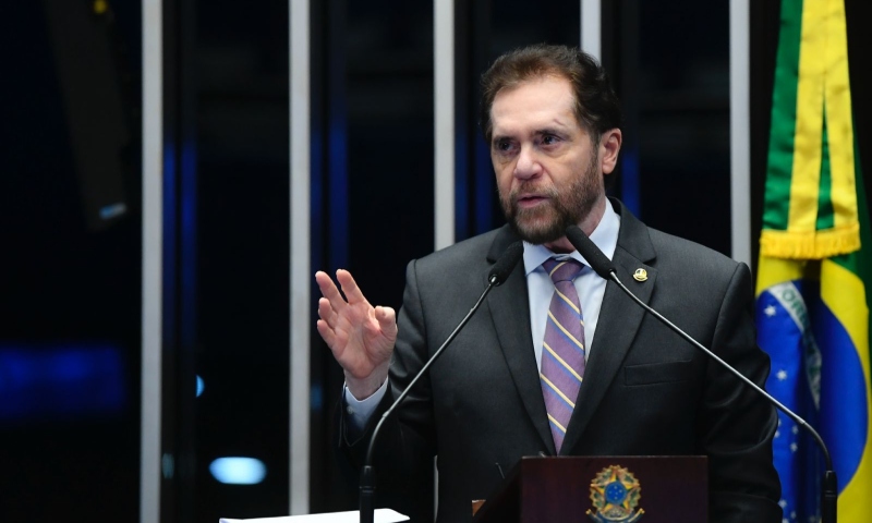 Amicus Curiae: Plínio Valério pede para participar de ação judicial em defesa da BR-319