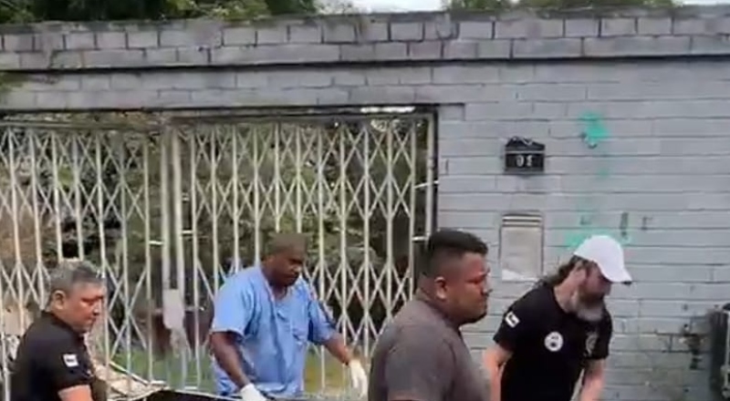 Corpo em decomposição é encontrado em terreno baldio no bairro Novo Aleixo; veja