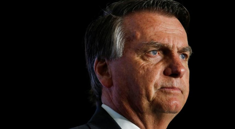 Polícia Federal faz buscas e apreende celular de Jair Bolsonaro
