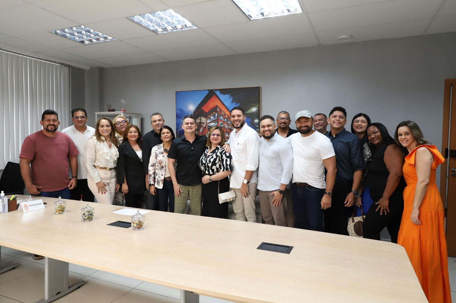 Prefeito David Almeida celebra conquista histórica: Manaus tem as melhores escolas do Ideb na região Norte e recebe ‘Prêmio Nacional da Educação’