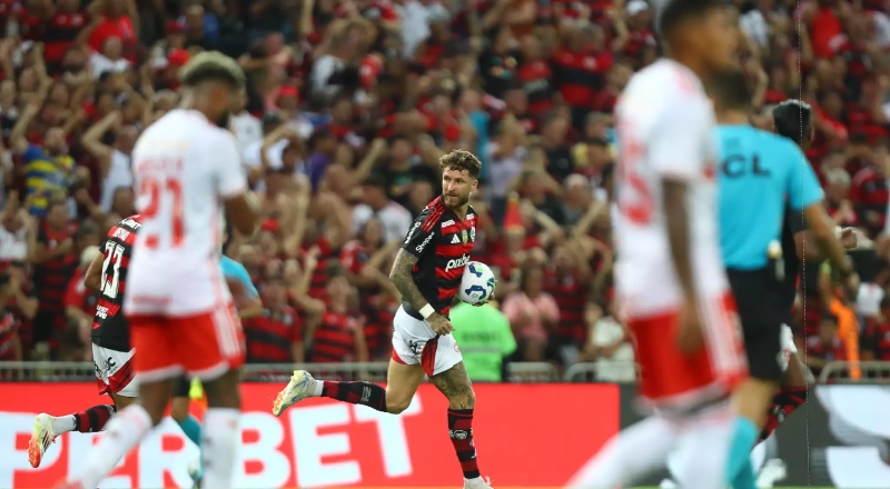 Flamengo e Inter iniciam disputa por vaga nas quartas da Libertadores nesta quarta-feira (13)