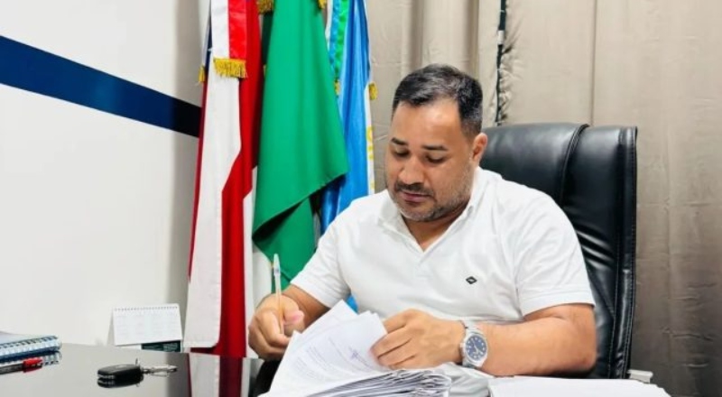 Vereador é acusado de ameaçar cidadão que denunciou supersalários na Câmara de Manacapuru