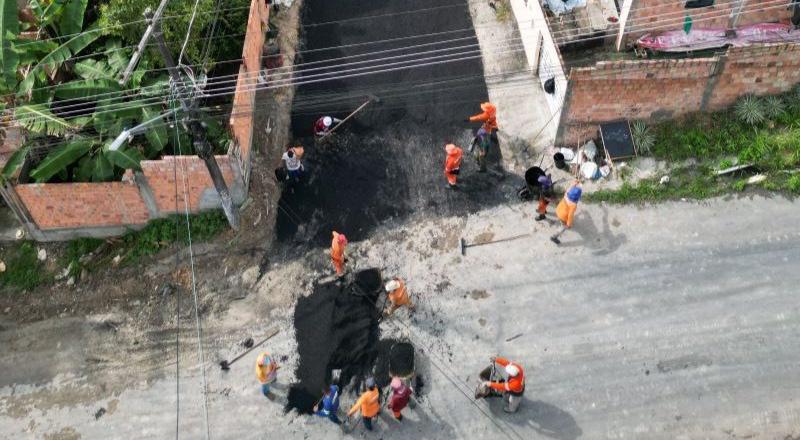 Prefeitura de Manaus realiza recapeamento no bairro Alfredo Nascimento