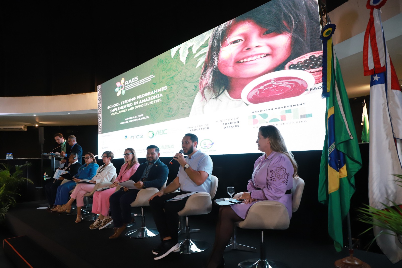 Manaus recebe missão internacional para conhecer programas de alimentação escolar na Amazônia